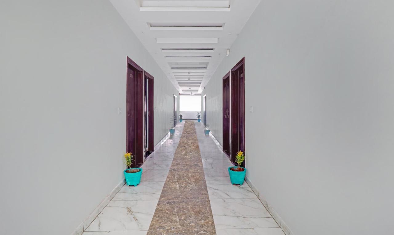 Hotel G B Palace Агра Экстерьер фото