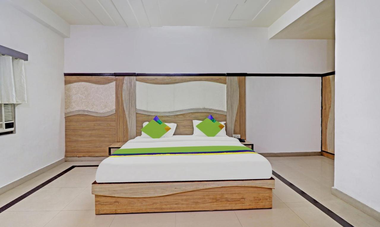 Hotel G B Palace Агра Экстерьер фото