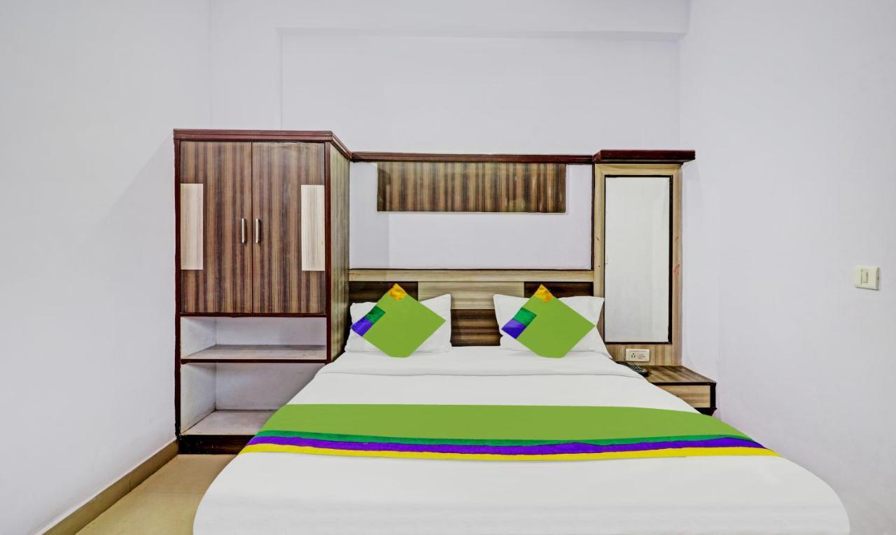 Hotel G B Palace Агра Экстерьер фото