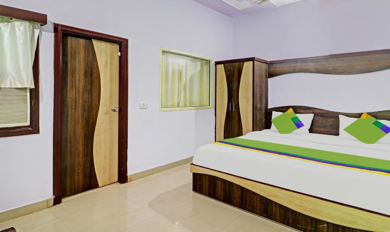 Hotel G B Palace Агра Экстерьер фото